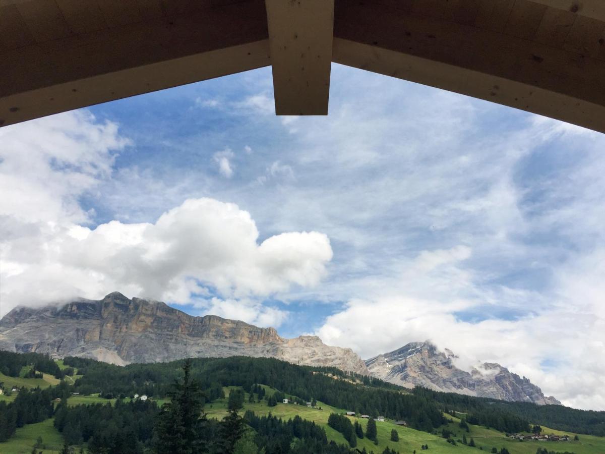 Guesthouse Rungg Badia (South Tyrol) Extérieur photo