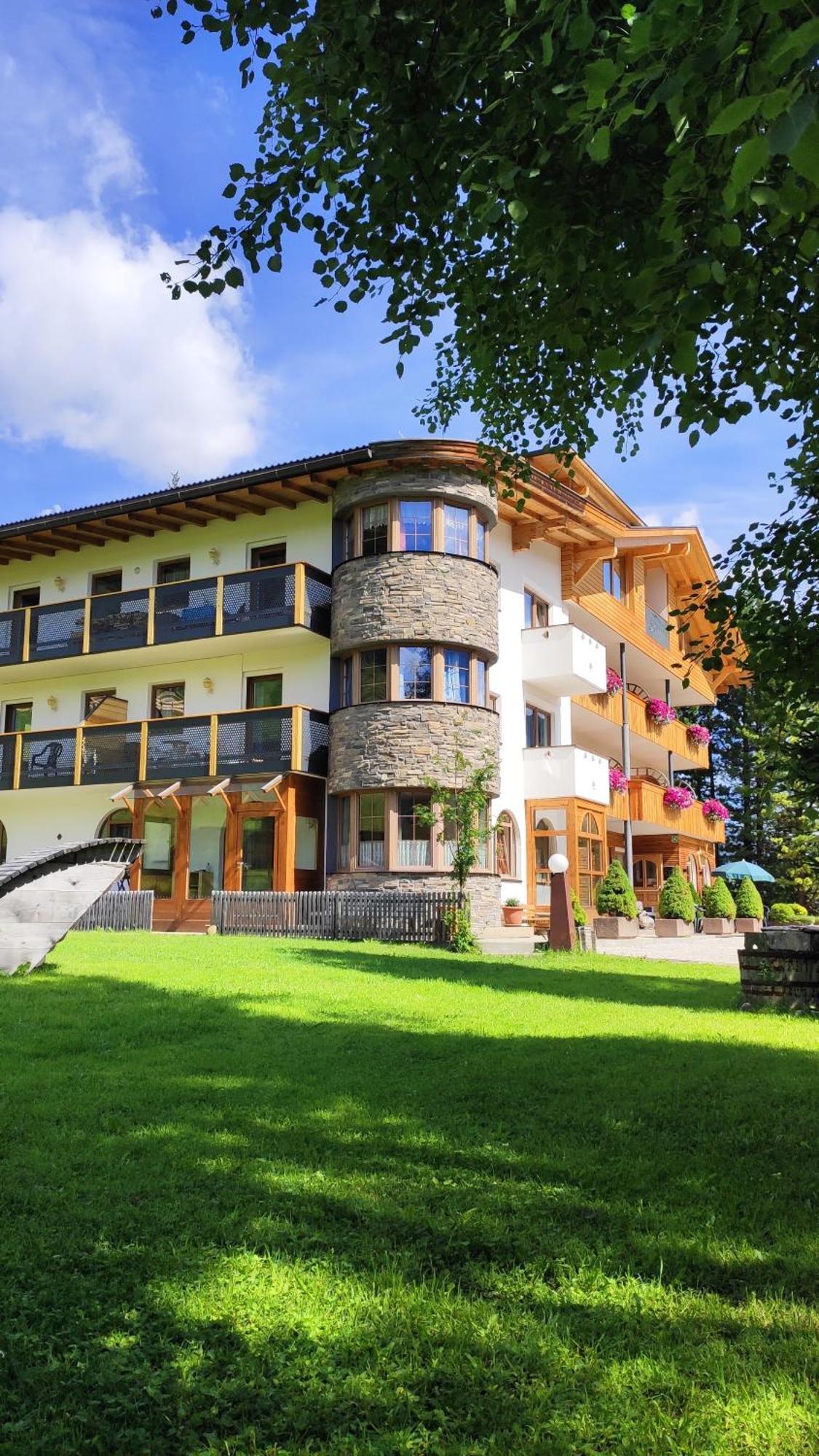 Guesthouse Rungg Badia (South Tyrol) Extérieur photo