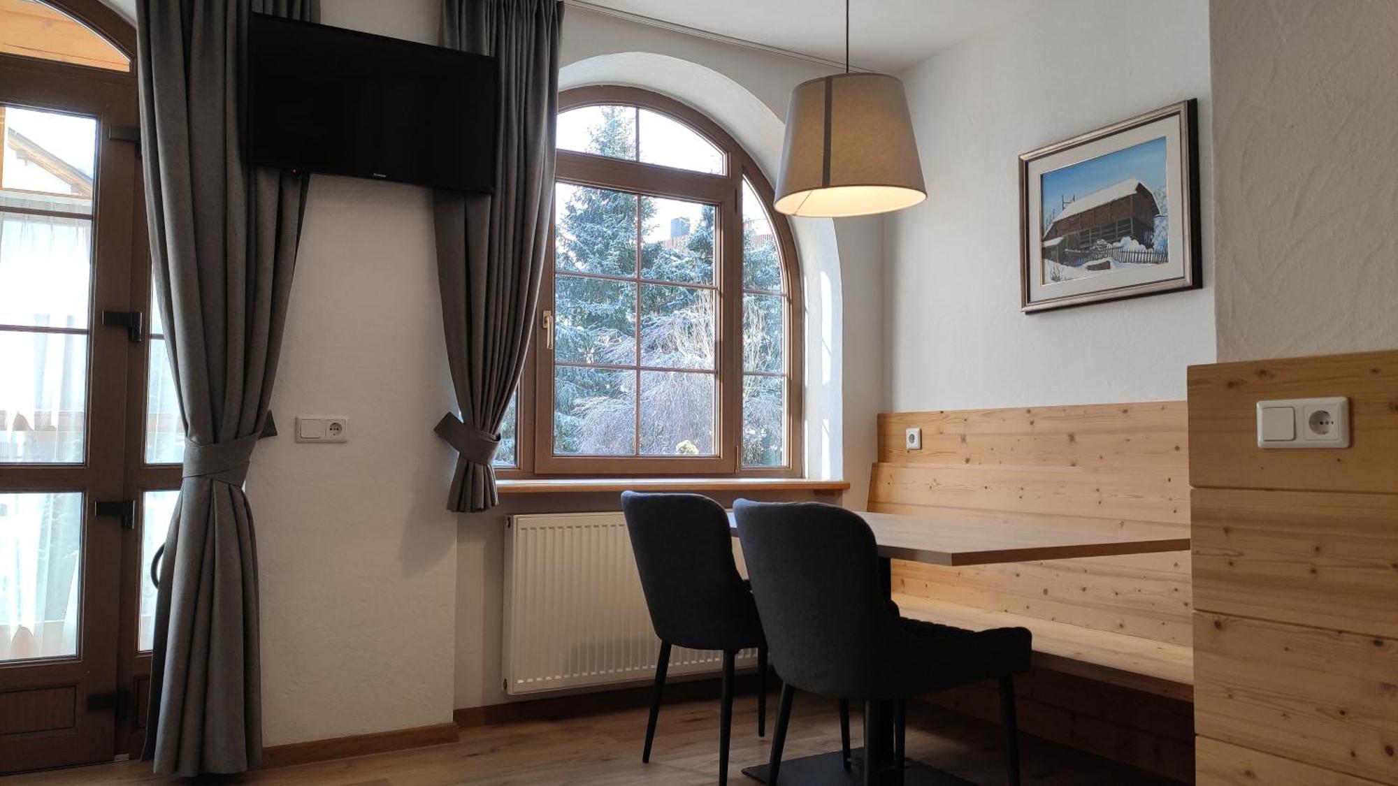 Guesthouse Rungg Badia (South Tyrol) Extérieur photo