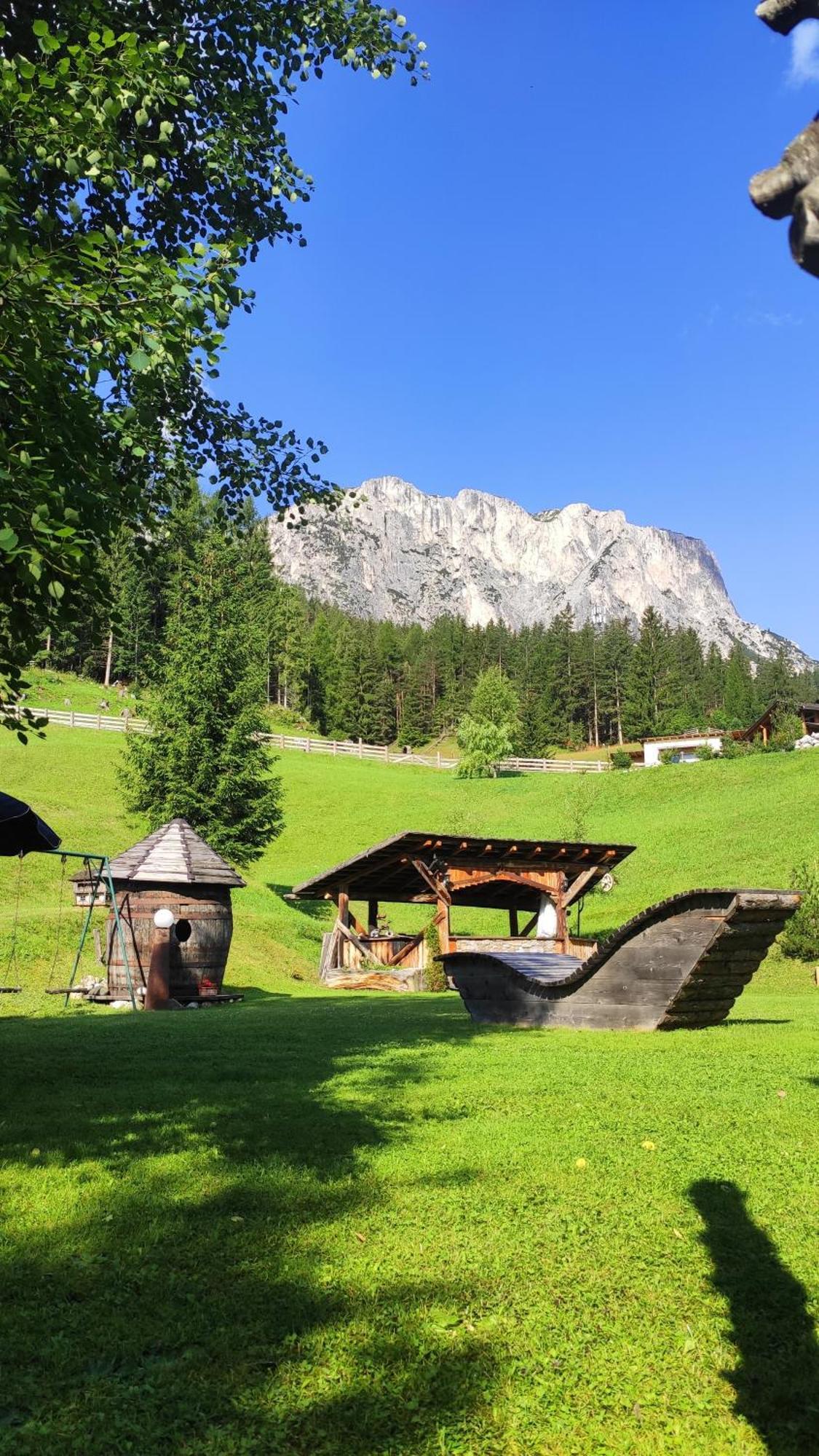 Guesthouse Rungg Badia (South Tyrol) Extérieur photo